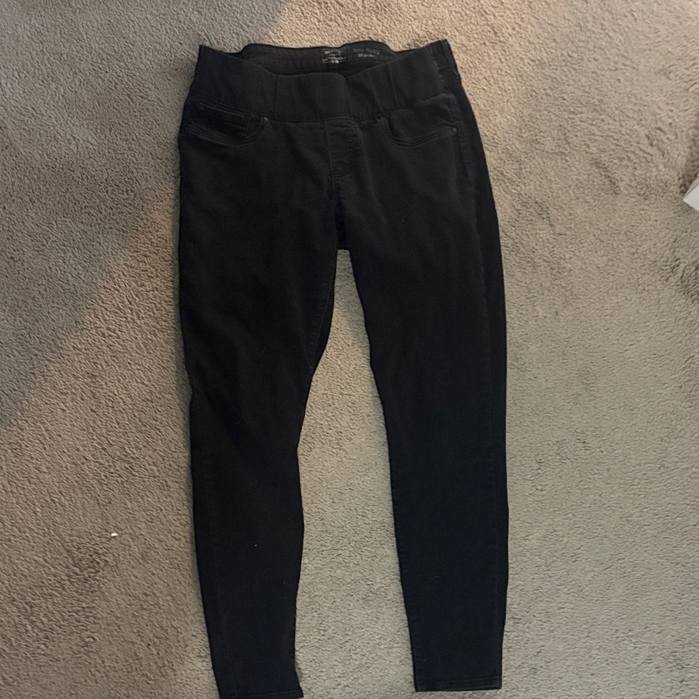 Maternity Signature Women's Sleek Black Jeggings